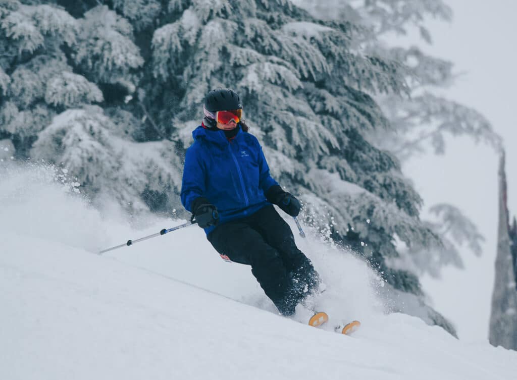 Learn how to ski at Willamette Pass! Affordable lessons starting as low as $40.